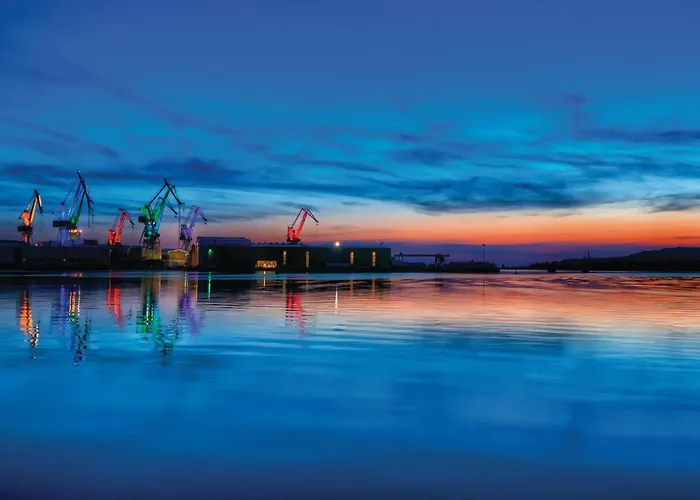 2 Bedroom Beautiful In Sikici *