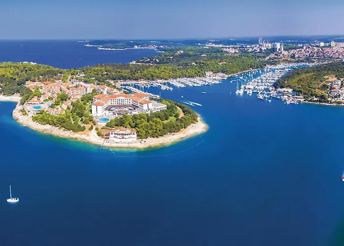 בית נופש 2 Bedroom Beautiful In Sikici *